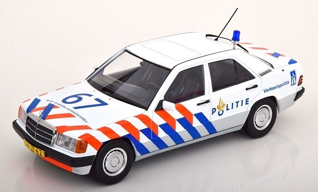 Triple 9 Mercedes Benz 190 W201 Police Netherl 1:18 1800315
Triple 9 Mercedes Benz 190 W201 Police Netherl 1:18 1800315