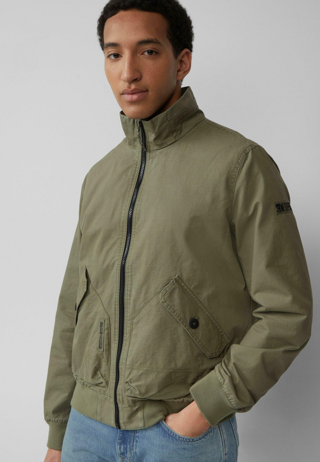 Куртка для активного отдыха MIT KONTRAST-DETAILS s.Oliver, хаки
Куртка для активного отдыха MIT KONTRAST-DETAILS s.Oliver, хаки