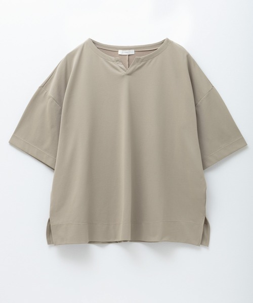 Футболка с вырезом-капелькой, влагоотводящая, быстросохнущая, с защитой от УФ-излучения NAVY, синий
Футболка с вырезом-капелькой, влагоотводящая, быстросохнущая, с защитой от УФ-излучения NAVY, синий