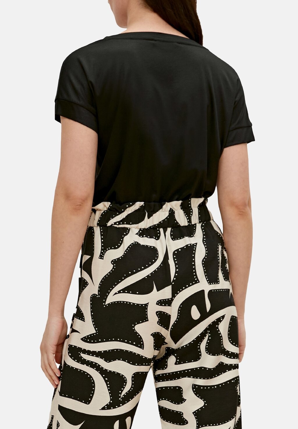 Базовая футболка comma, черный
Базовая футболка comma, черный