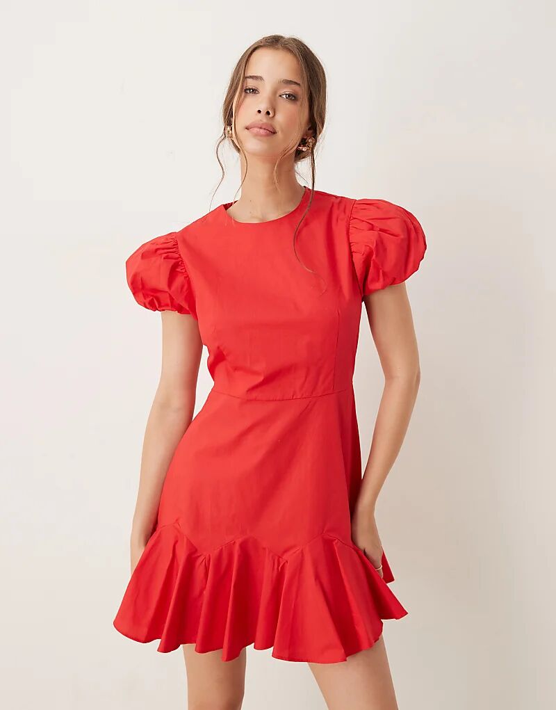 Мини-платье Sister Jane с рукавами-фонариками и оборками на подоле красного цвета
Мини-платье Sister Jane с рукавами-фонариками и оборками на подоле красного цвета