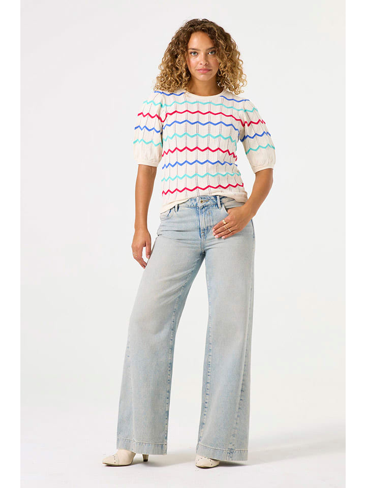 Свитер Garcia, кремовый
Свитер Garcia, кремовый