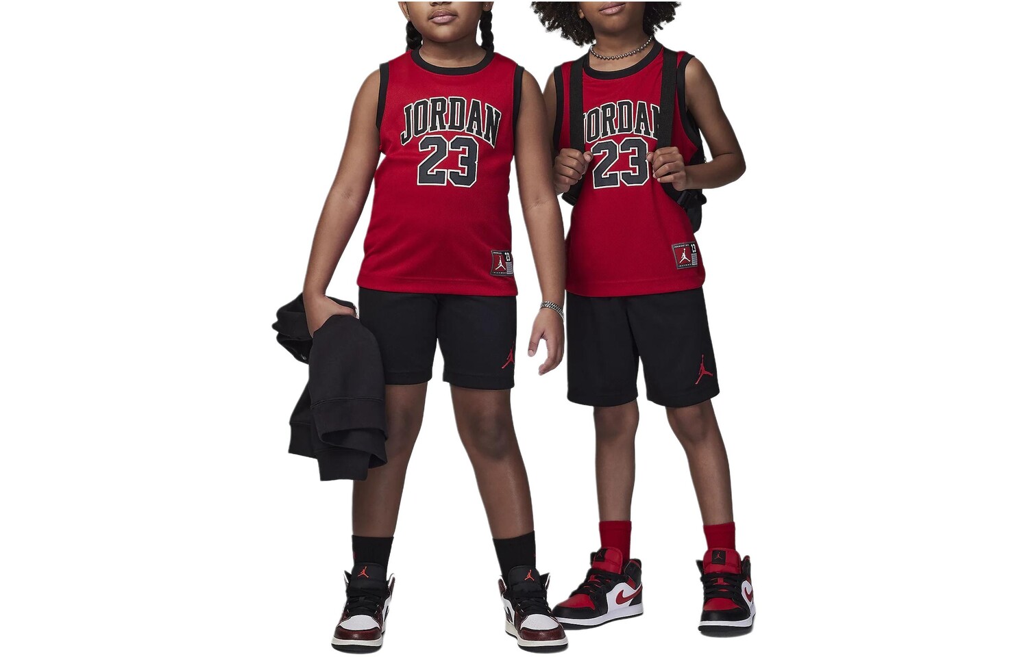 Детская повседневная спортивная одежда Jordan, цвет Red + Black
Детская повседневная спортивная одежда Jordan, цвет Red + Black