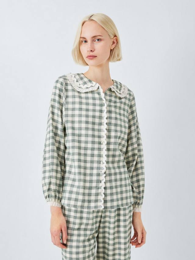 Комплект пижамы Gingham Super Brushed с длинными брюками и рюшами John Lewis, Scarab
Комплект пижамы Gingham Super Brushed с длинными брюками и рюшами John Lewis, Scarab