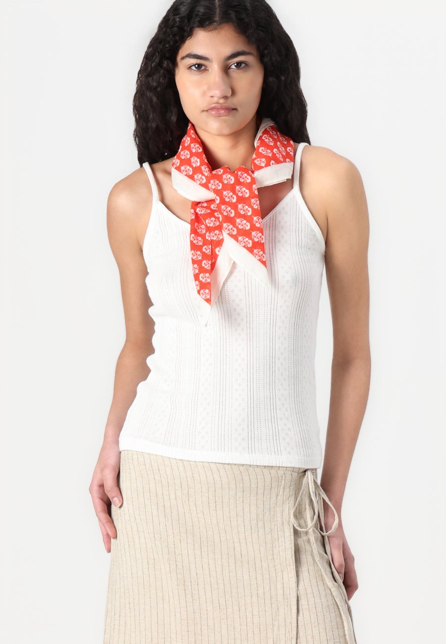 Топ Vero Moda LISA SINGLET, Snow White/White
Топ Vero Moda LISA SINGLET, Snow White/White