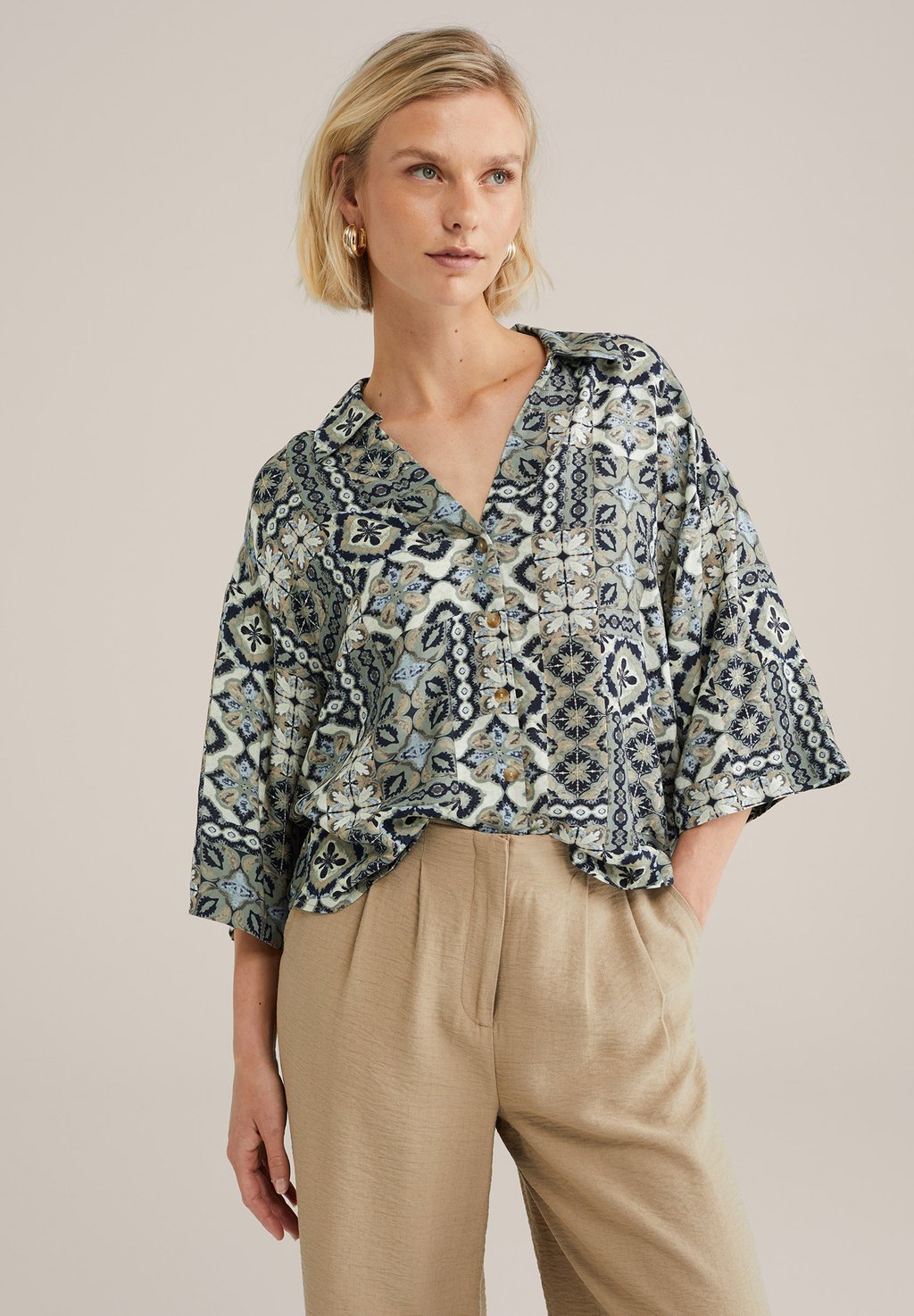 Блузка на пуговицах WE Fashion, зеленый
Блузка на пуговицах WE Fashion, зеленый