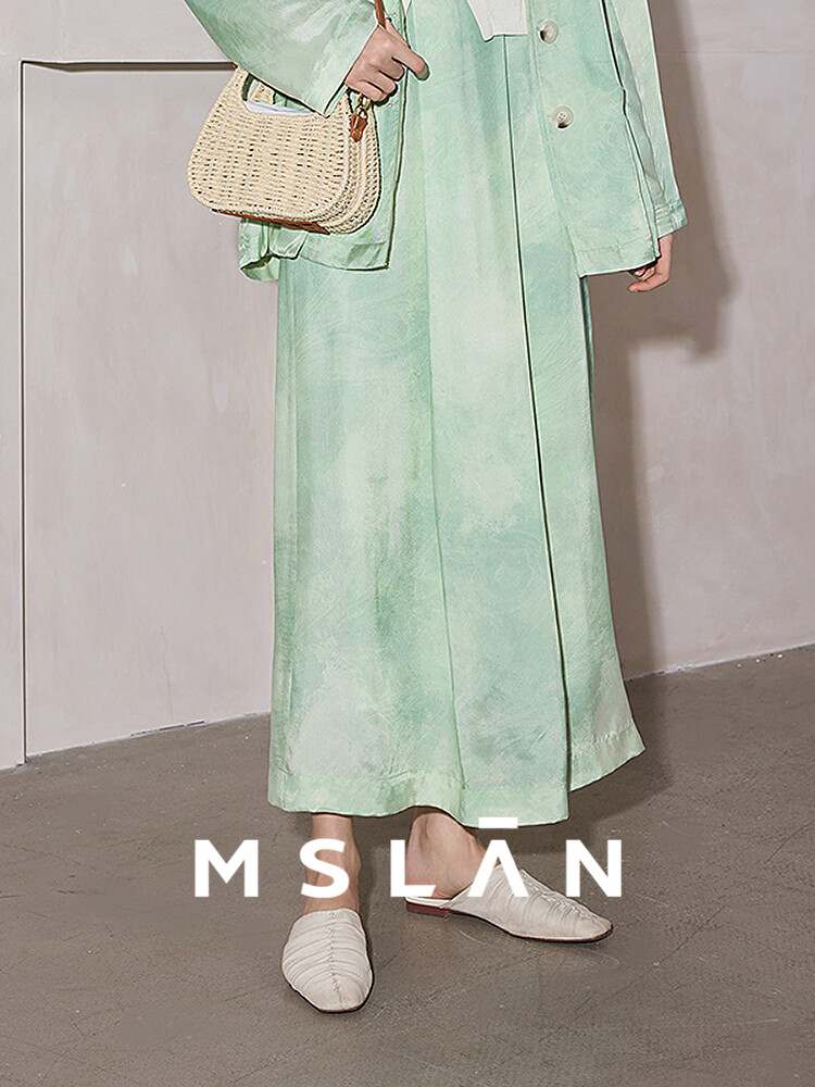 Юбка Mslan свободного кроя, зеленый
Юбка Mslan свободного кроя, зеленый