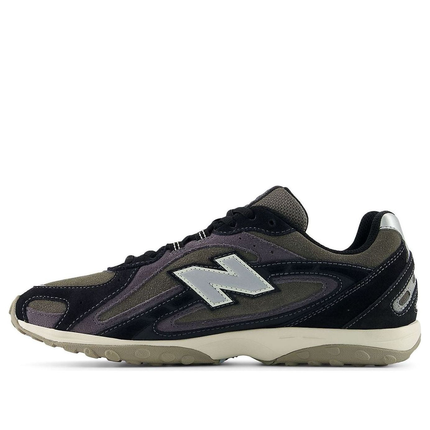 Кроссовки New Balance 204L Suede Pack 'Black Magnet'
Кроссовки New Balance 204L Suede Pack 'Black Magnet'
