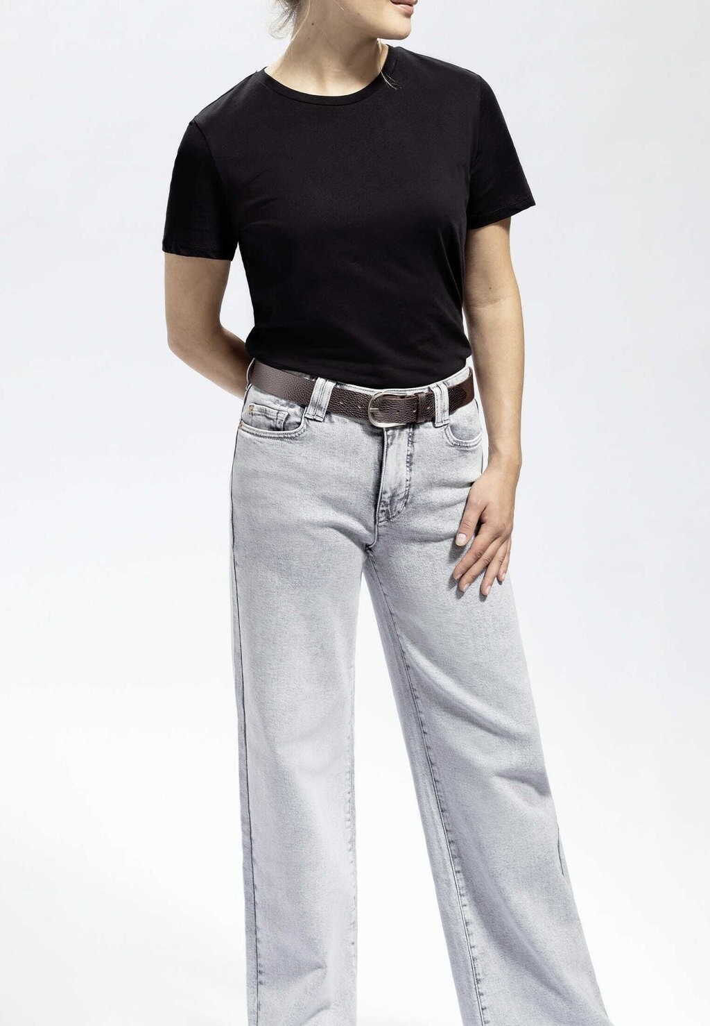 Пояс ESSENTIAL CLASSICS Tamaris, цвет Rose Gold-Coloured 
Пояс ESSENTIAL CLASSICS Tamaris, цвет Rose Gold-Coloured