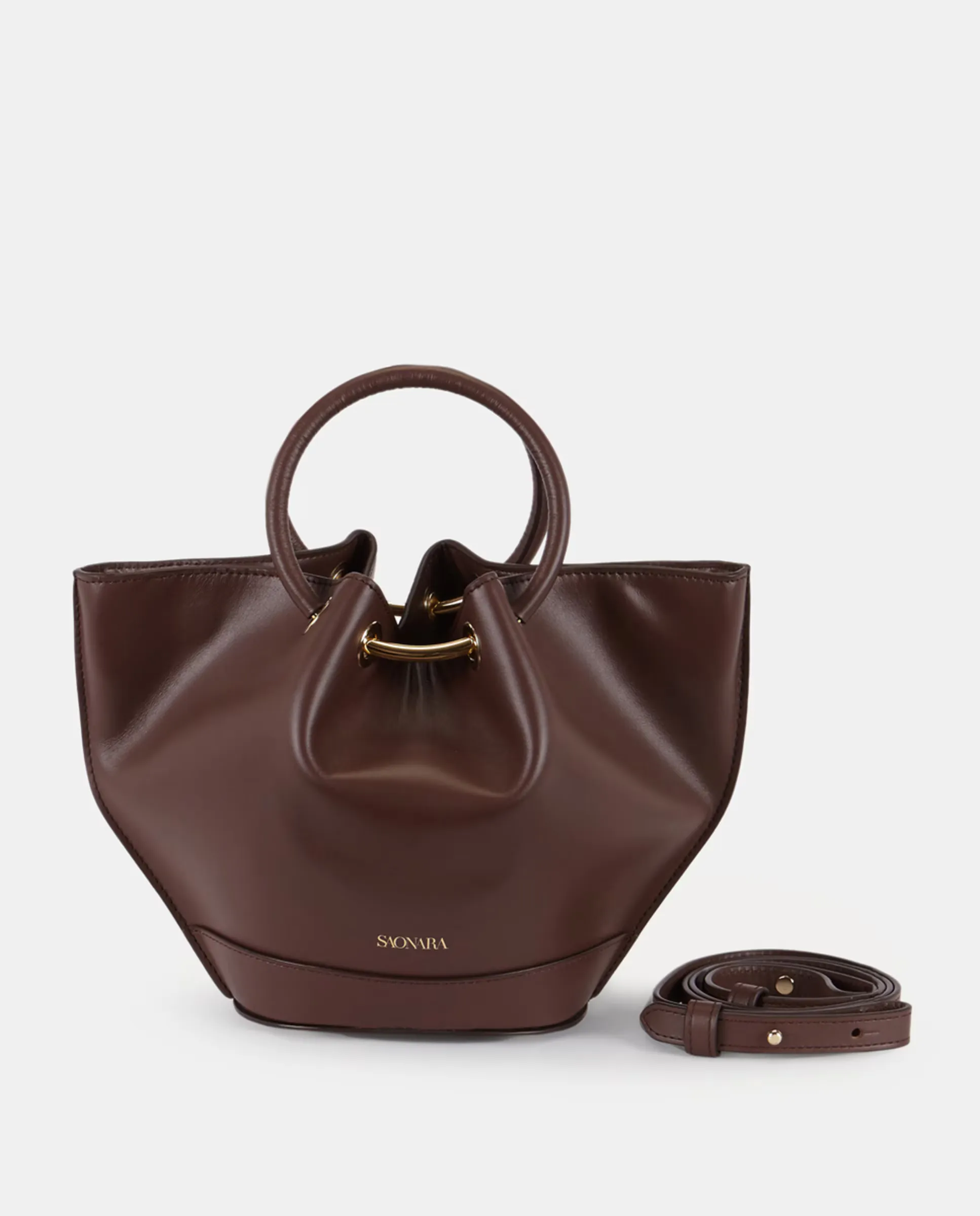 Маленькая сумка SAONARA типа bucket из кожи шоколадно-коричневого цвета с регулируемым ремнем, темно-коричневый
Маленькая сумка SAONARA типа bucket из кожи шоколадно-коричневого цвета с регулируемым ремнем, темно-коричневый