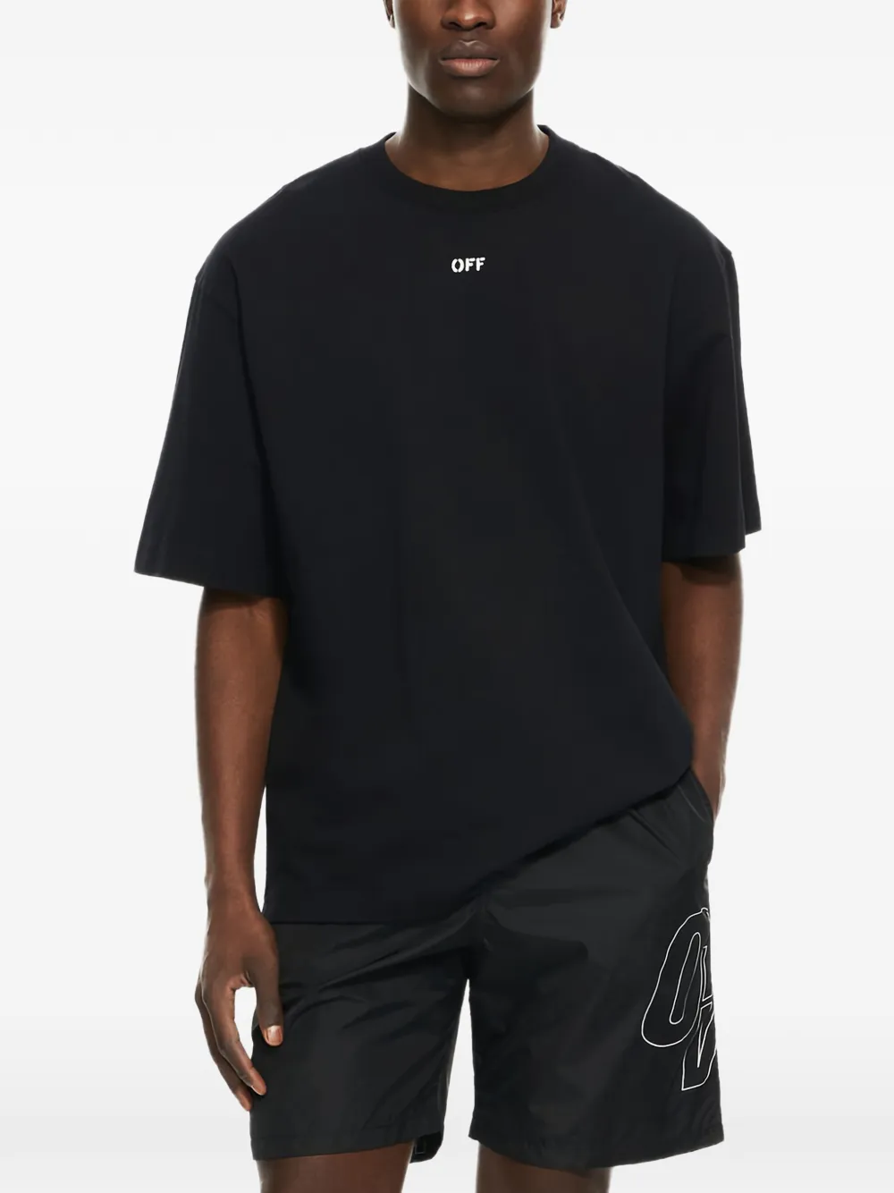 Футболка с 3D-стрелами с эффектом распыления Off-White, черный
Футболка с 3D-стрелами с эффектом распыления Off-White, черный