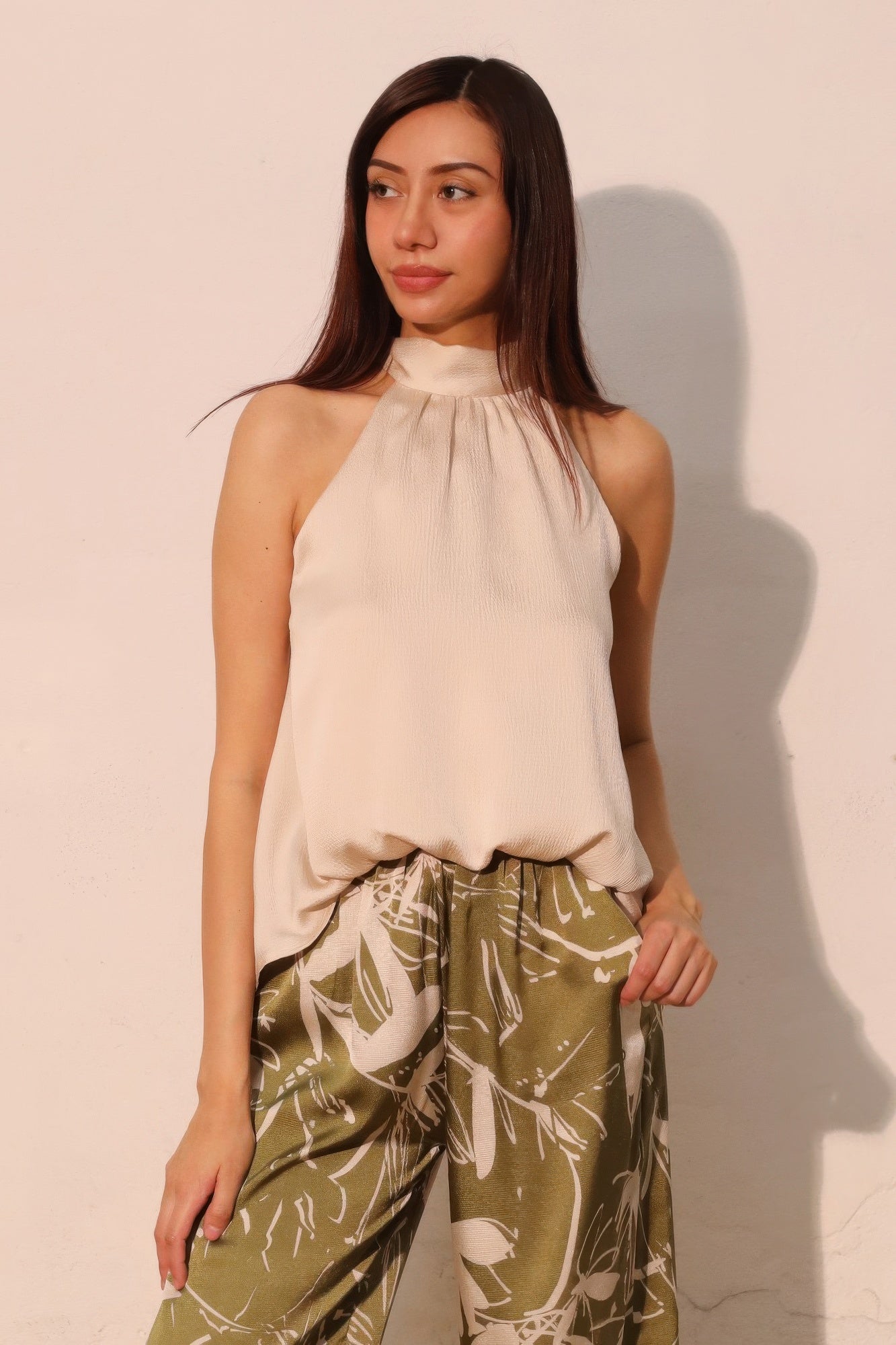 Топ-бюстгальтер из жатого атласа TRUEDAMES, champagne
Топ-бюстгальтер из жатого атласа TRUEDAMES, champagne