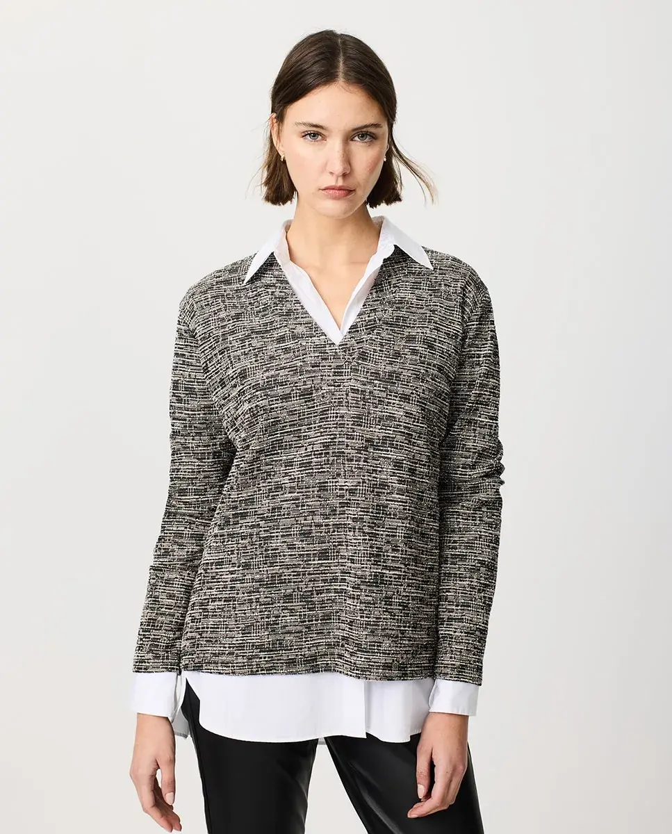 Женская футболка с V-образным вырезом и жаккардовым узором Escorpion, мультиколор
Женская футболка с V-образным вырезом и жаккардовым узором Escorpion, мультиколор