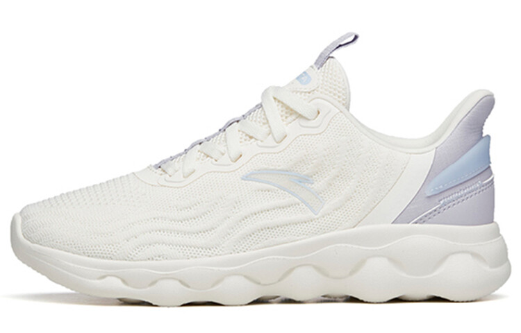 Кроссовки женские с низким верхом белые/фиолетовые Anta
Кроссовки женские с низким верхом белые/фиолетовые Anta