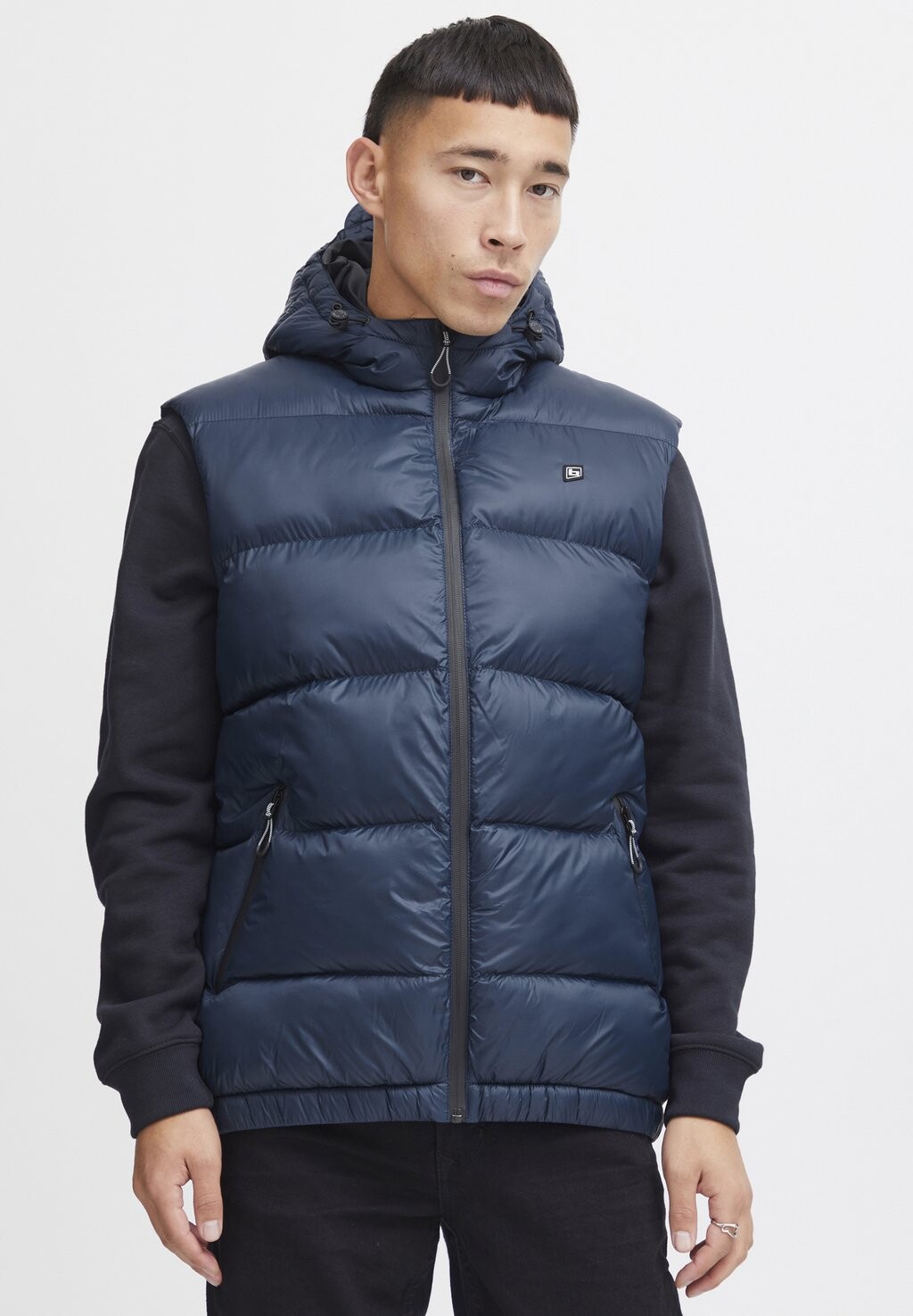 Жилет BHPAFTE Blend, цвет dress blues, Синий, Жилет BHPAFTE Blend, цвет dress blues
Жилет BHPAFTE Blend, цвет dress blues, Синий, Жилет BHPAFTE Blend, цвет dress blues