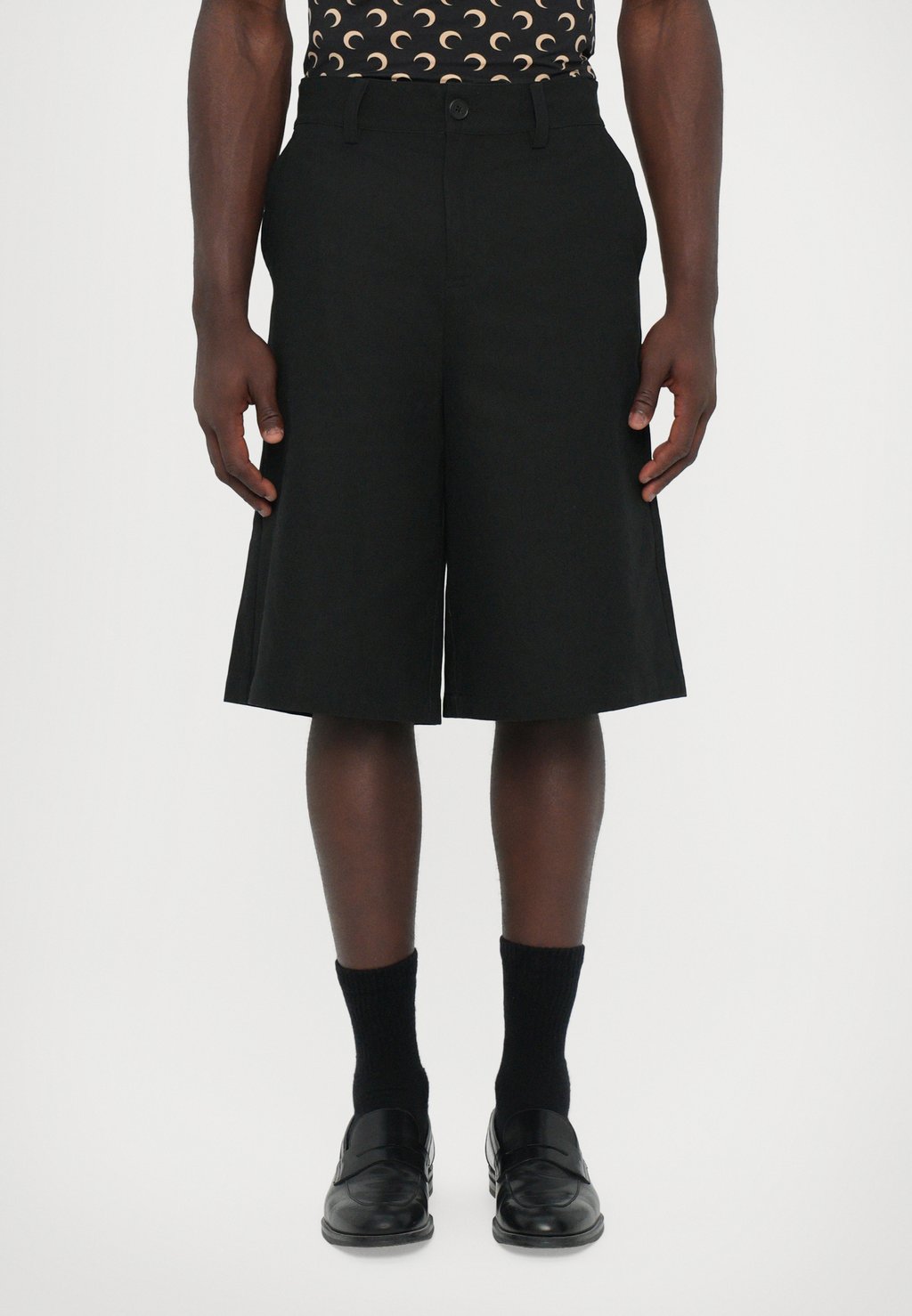 Джинсовые шорты WIDE LEG Han Kjøbenhavn, черный
Джинсовые шорты WIDE LEG Han Kjøbenhavn, черный