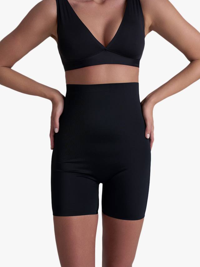 Невидимые шорты с высокой талией Bye Bra, Black
Невидимые шорты с высокой талией Bye Bra, Black