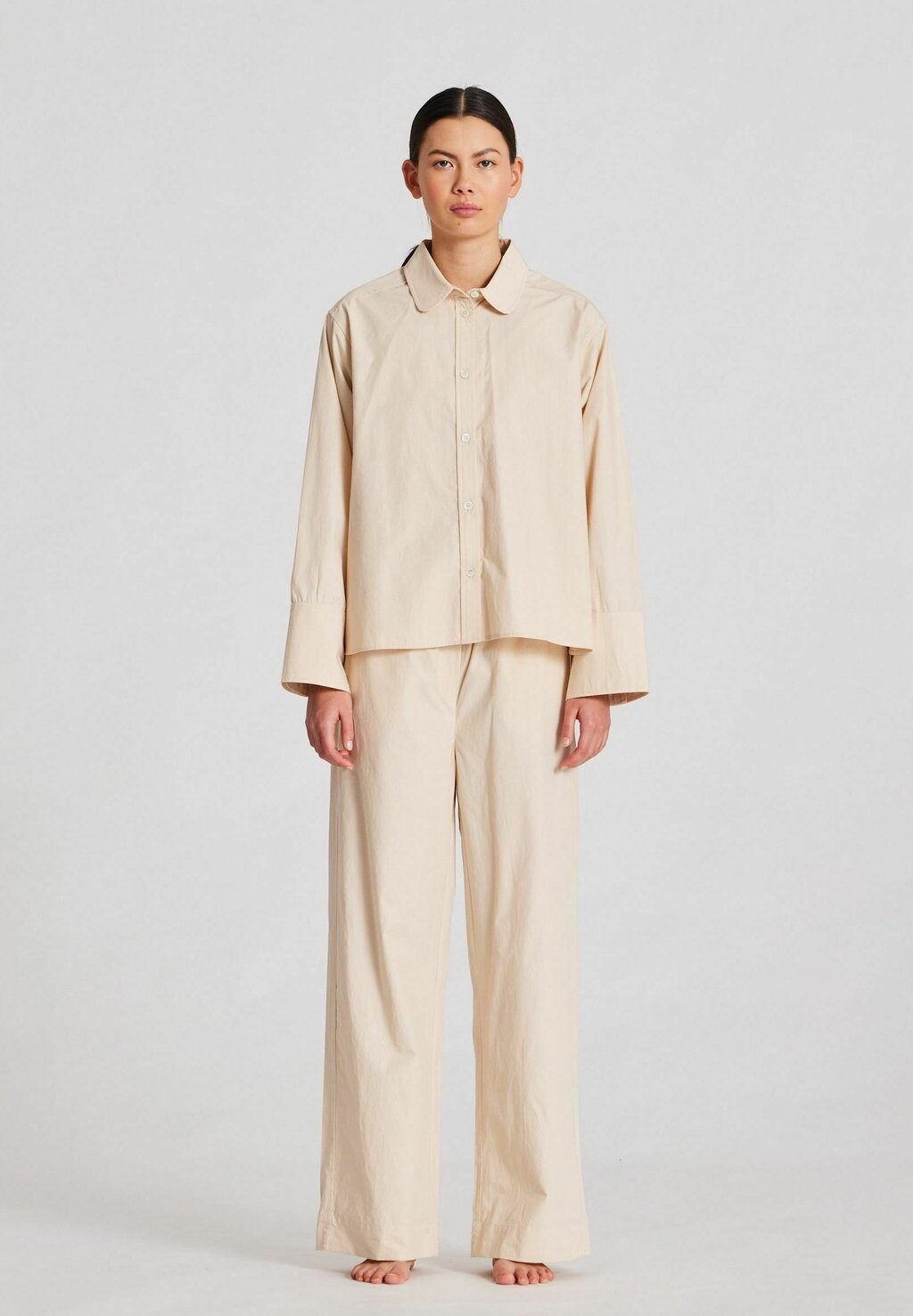 Брюки THILDE GAI+LISVA, бежевый
Брюки THILDE GAI+LISVA, бежевый