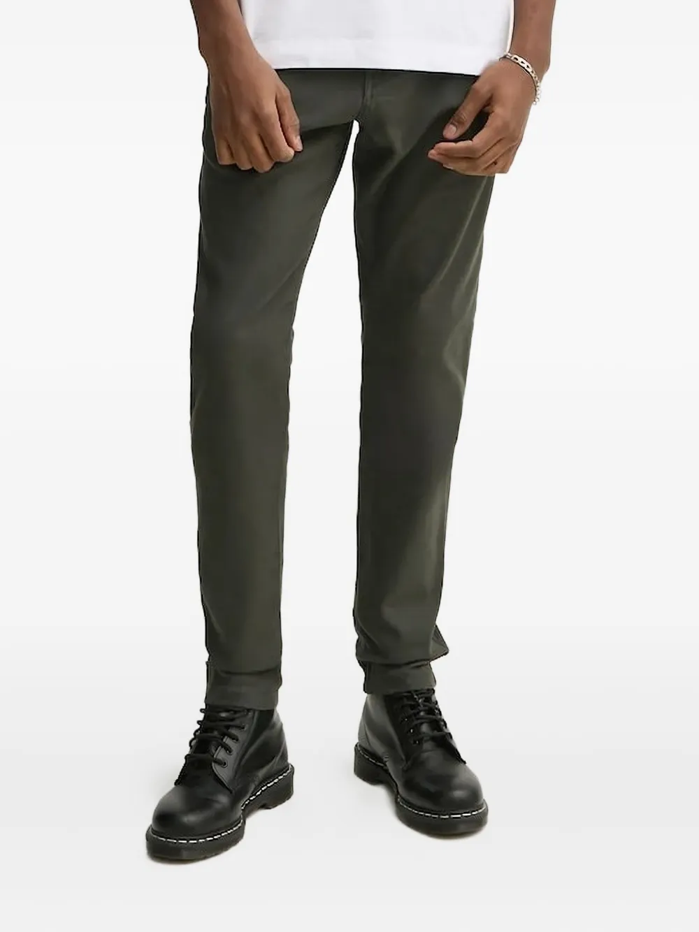 Брюки с эластичными манжетами G-Star RAW, зеленый
Брюки с эластичными манжетами G-Star RAW, зеленый