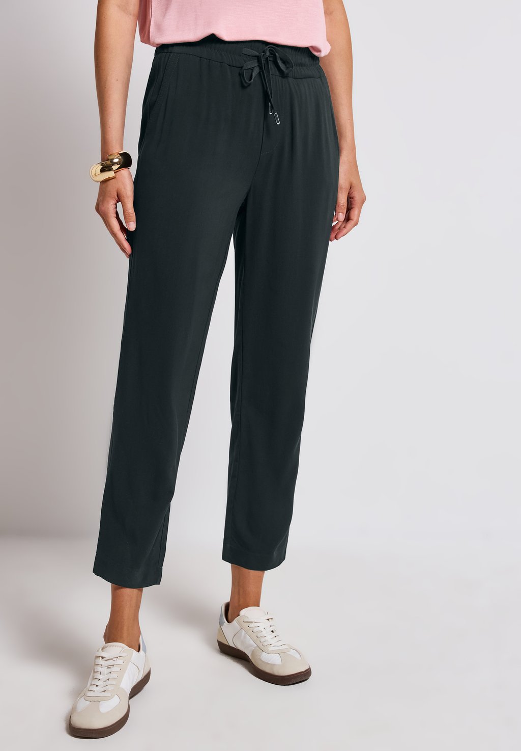 Брюки Street One, металлик зеленый
Брюки Street One, металлик зеленый