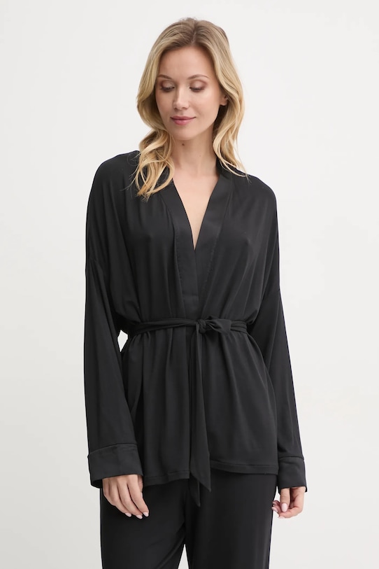 Халат United Colors Of Benetton, черный
Халат United Colors Of Benetton, черный