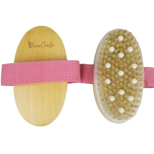 Антицеллюлитная массажная щетка с насадками Deni Carte
Антицеллюлитная массажная щетка с насадками Deni Carte