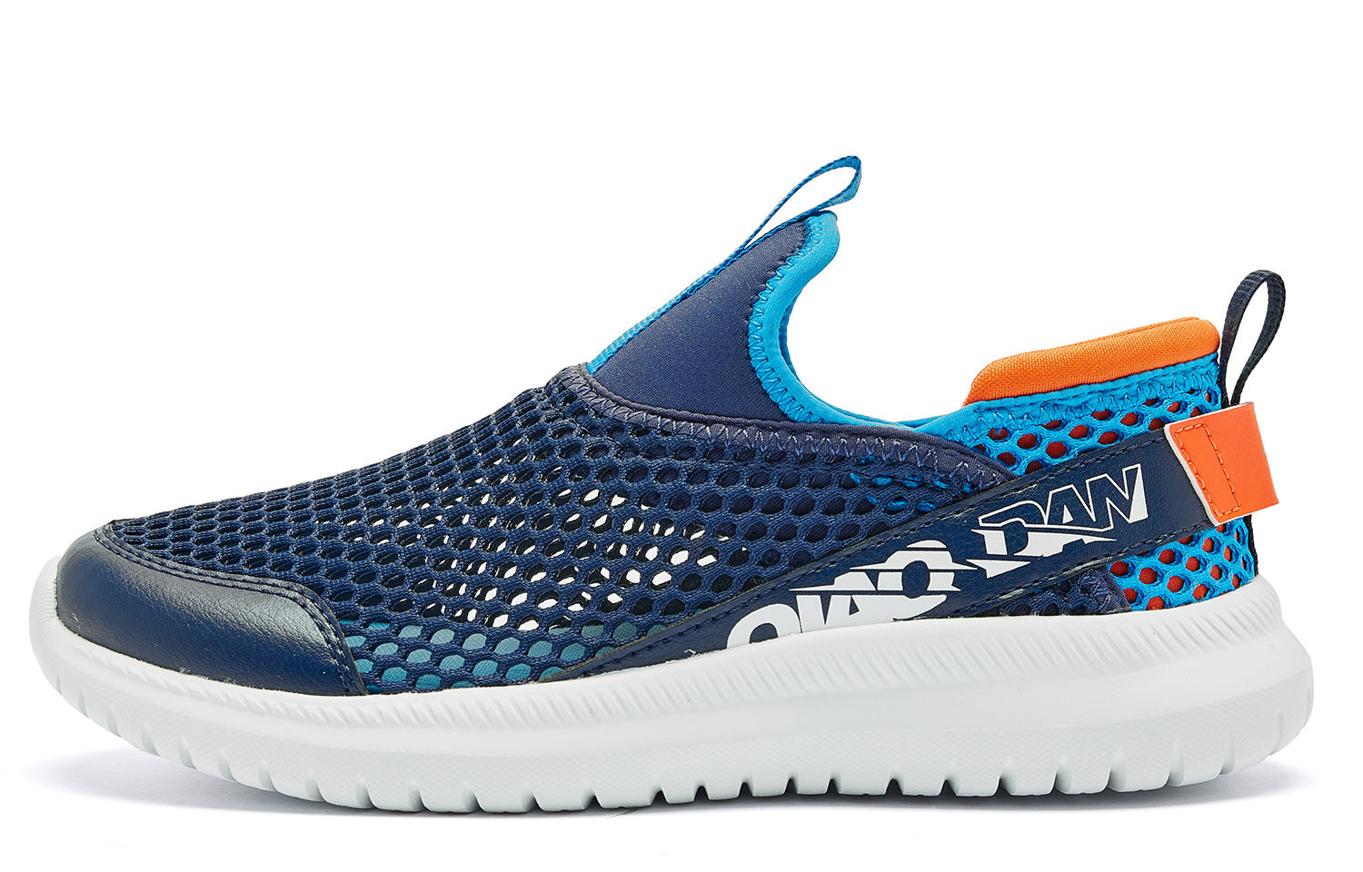 QIAODAN Низкие детские кроссовки для бега синего цвета
QIAODAN Низкие детские кроссовки для бега синего цвета