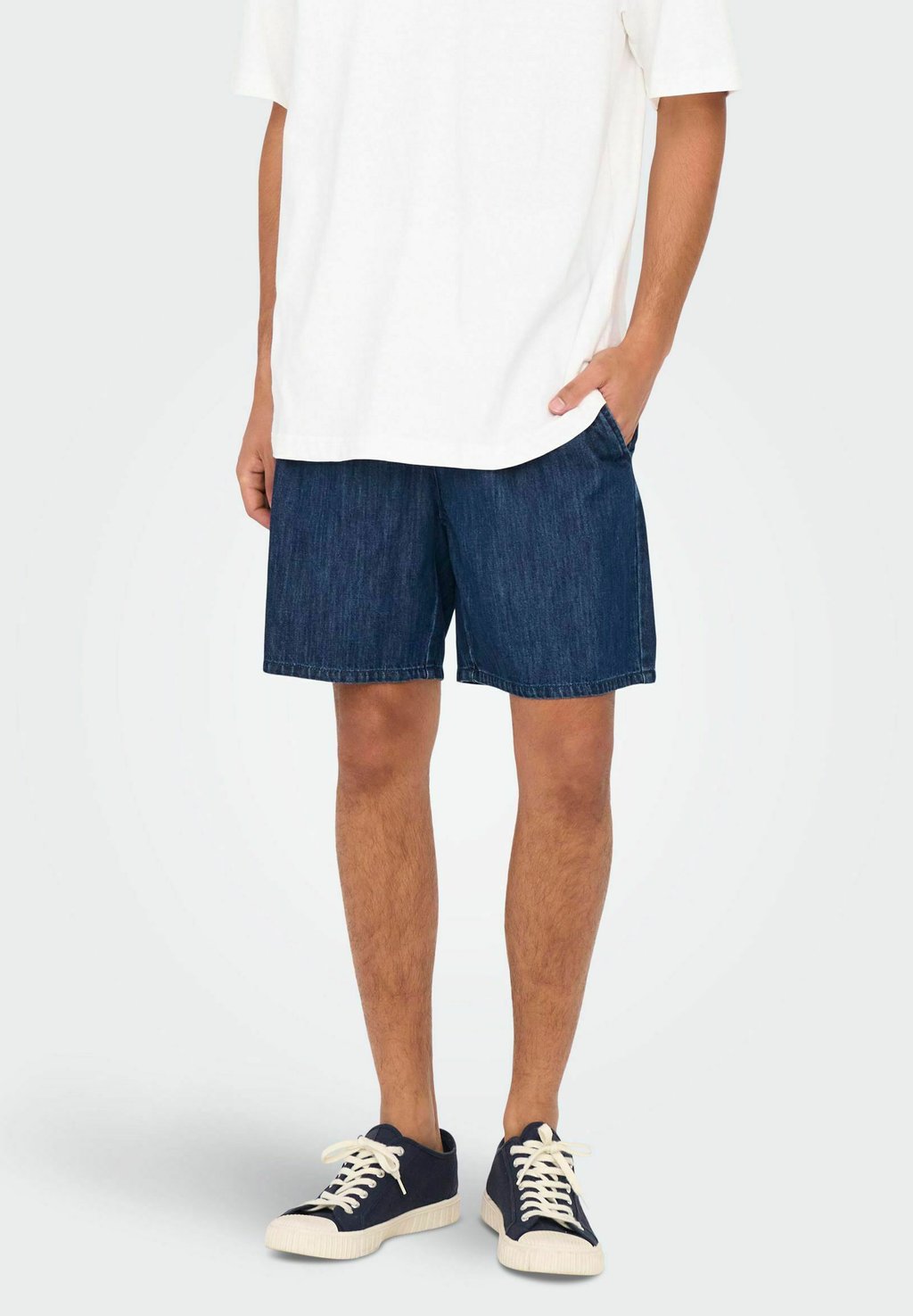 Джинсовые шорты Only & Sons, цвет Dark Blue Denim
Джинсовые шорты Only & Sons, цвет Dark Blue Denim