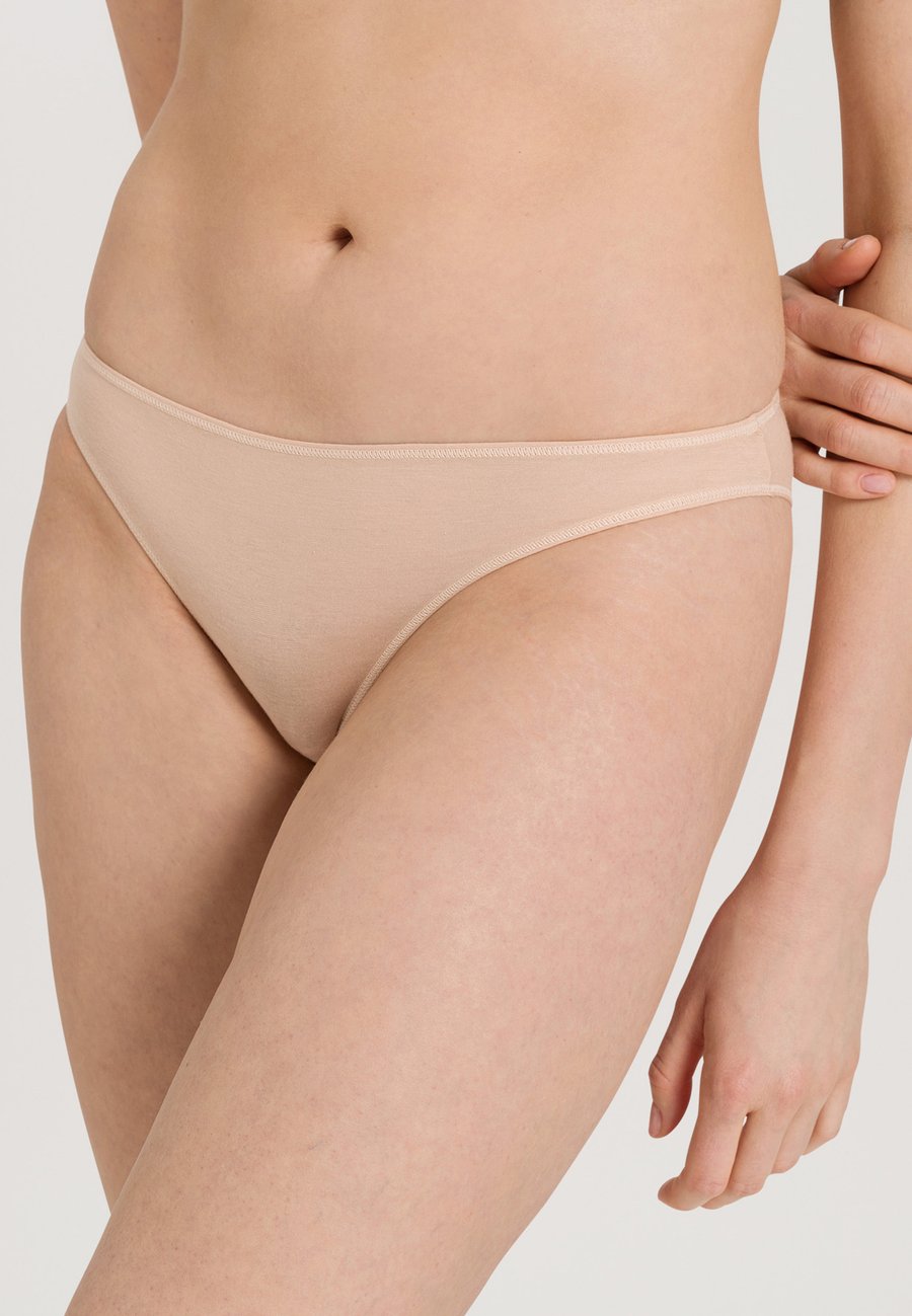 Брифы Hanro ULTRALIGHT, Beige
Брифы Hanro ULTRALIGHT, Beige