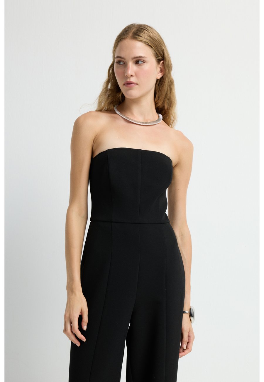 Комбинезон adL Jumpsuit, Black /Black
Комбинезон adL Jumpsuit, Black /Black