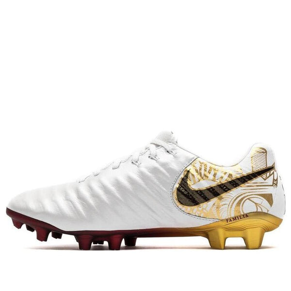 Кроссовки tiempo legend vii se fg firm ground Nike, белый
Кроссовки tiempo legend vii se fg firm ground Nike, белый