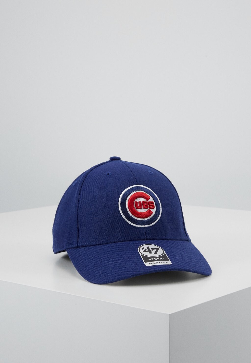 Кепка Chicago Cubs Dark Royal 47 Unisex '47, цвет dark royal
Кепка Chicago Cubs Dark Royal 47 Unisex '47, цвет dark royal