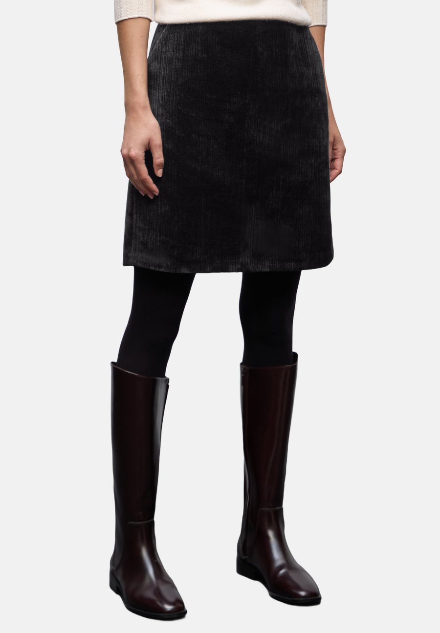 Юбка Street One CHENILLE , Schwarz/Black
Юбка Street One CHENILLE , Schwarz/Black