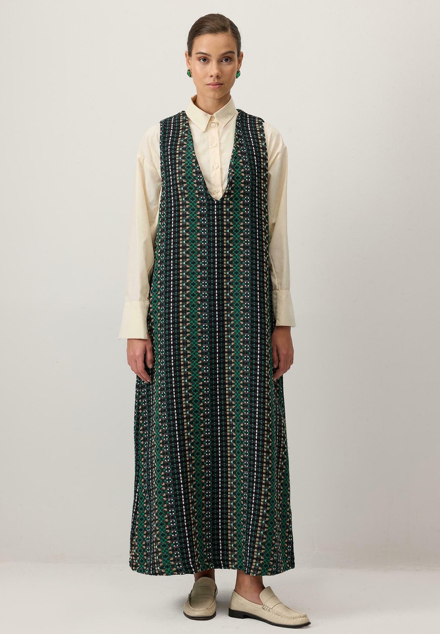 Платье Touché Privé V-NECK, Green
Платье Touché Privé V-NECK, Green