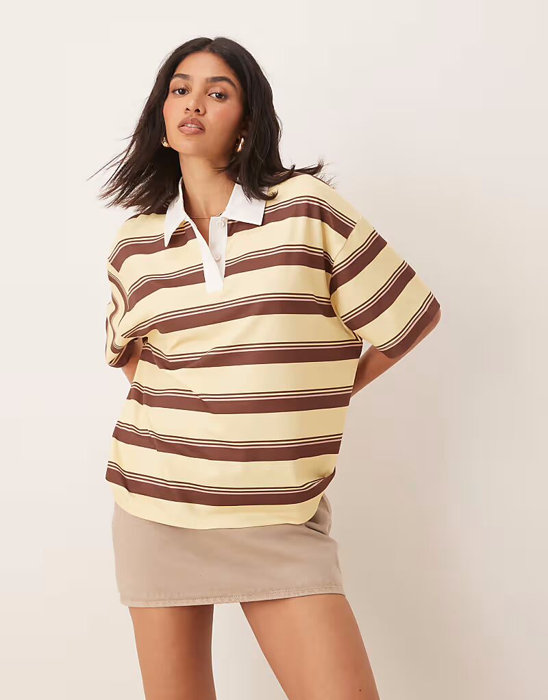 Футболка ASOS DESIGN с коротким рукавом и воротником-регби в желтую полоску
Футболка ASOS DESIGN с коротким рукавом и воротником-регби в желтую полоску