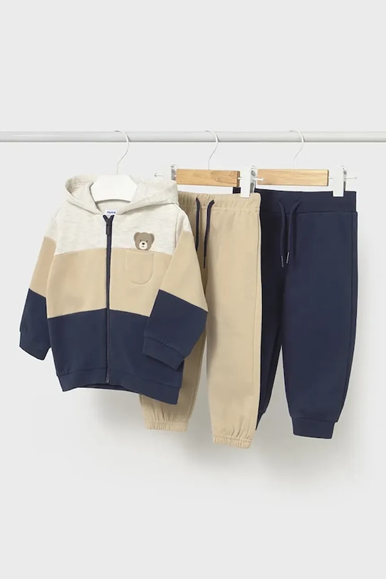 Детский спортивный костюм Mayoral, бежевый
Детский спортивный костюм Mayoral, бежевый