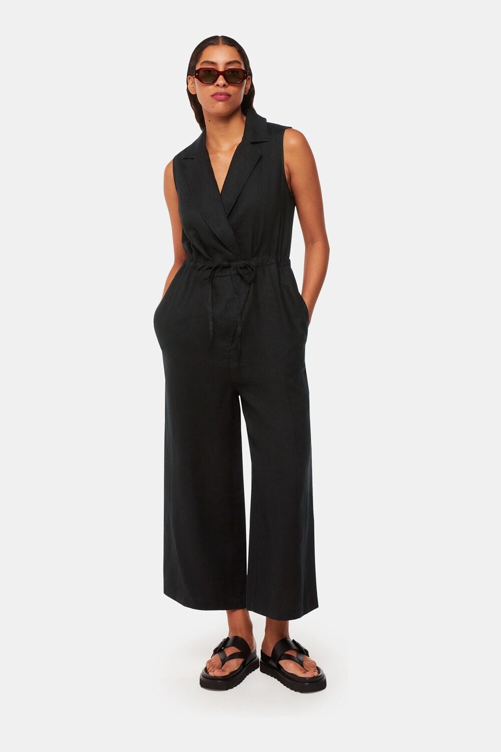 Льняной комбинезон халат Bella Whistles, черный
Льняной комбинезон халат Bella Whistles, черный