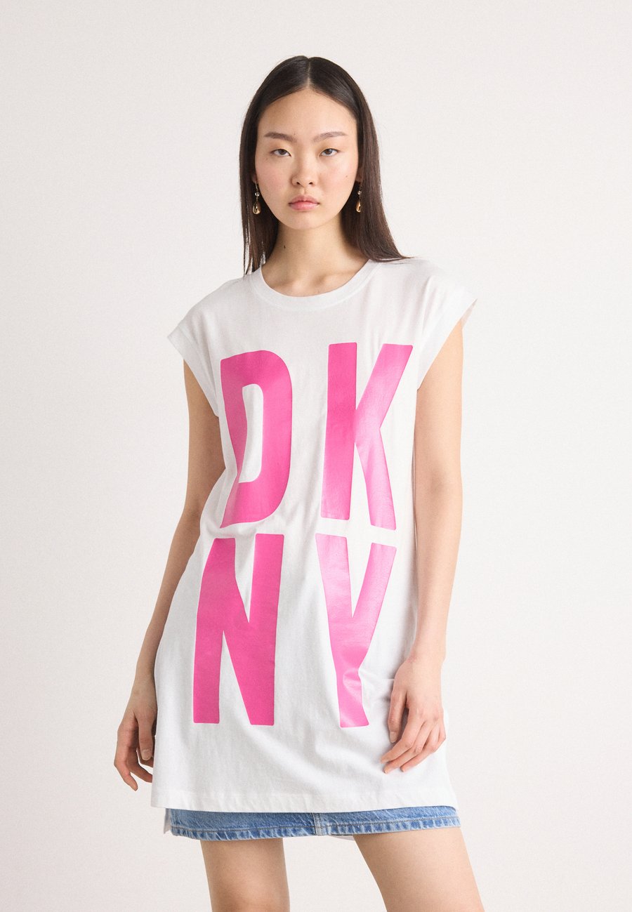 Платье DKNY EXPLODED LOGO TUNIC, White/Pink
Платье DKNY EXPLODED LOGO TUNIC, White/Pink