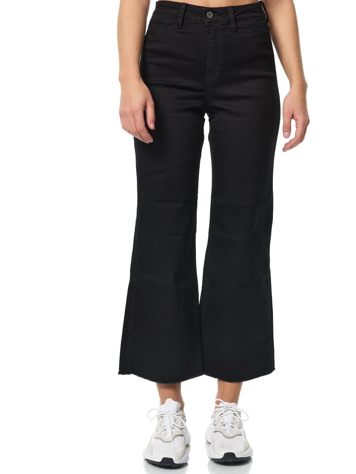 Джинсы Tazzio, черный
Джинсы Tazzio, черный