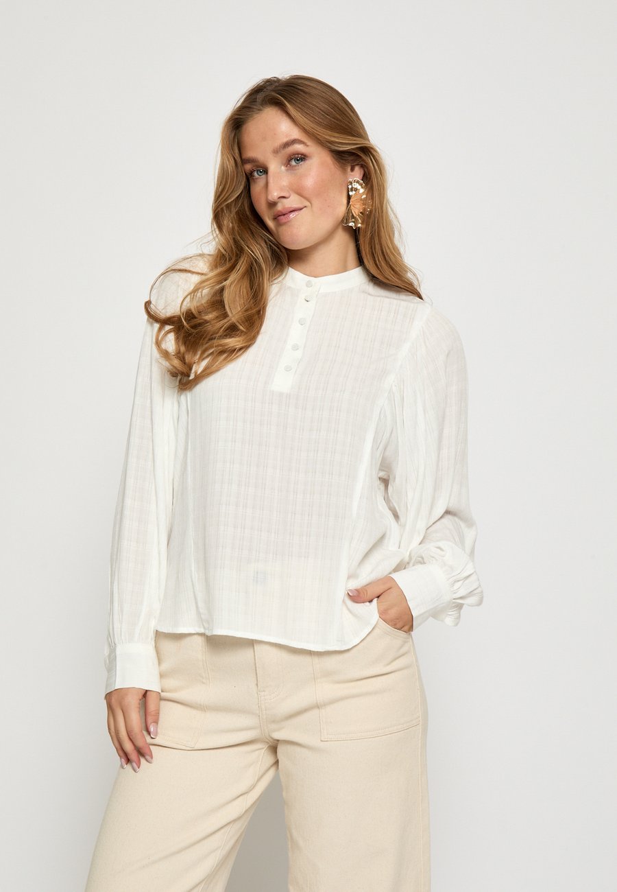 Блуза Minus Blouse, Cloud Dancer/White
Блуза Minus Blouse, Cloud Dancer/White