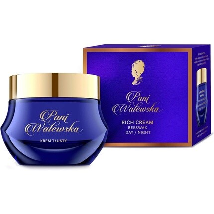 Питательный дневной и ночной крем с отборными активными веществами и натуральными маслами 50мл, Pani Walewska
Питательный дневной и ночной крем с отборными активными веществами и натуральными маслами 50мл, Pani Walewska
