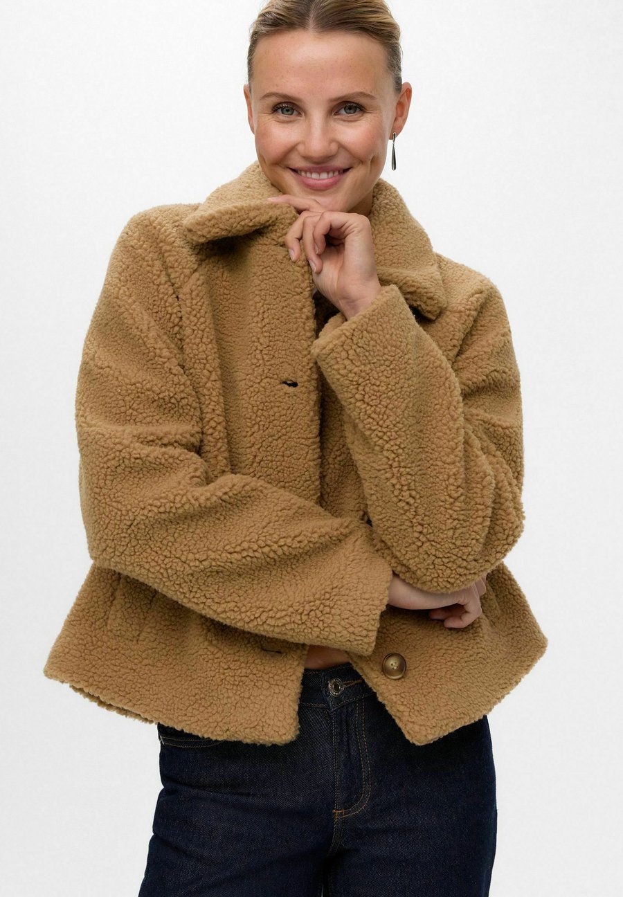 Флисовая куртка Vero Moda VMLUNAMIRA, Tan
Флисовая куртка Vero Moda VMLUNAMIRA, Tan