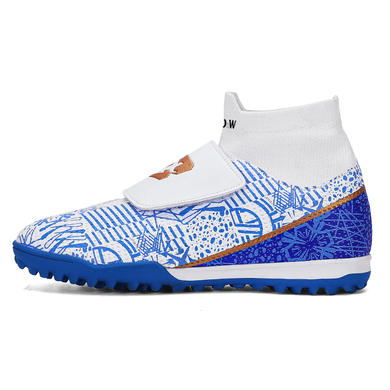 Футбольные бутсы детские с высокой амортизацией, устойчивые к истиранию и дышащие. D&W, белый/синий
Футбольные бутсы детские с высокой амортизацией, устойчивые к истиранию и дышащие. D&W, белый/синий