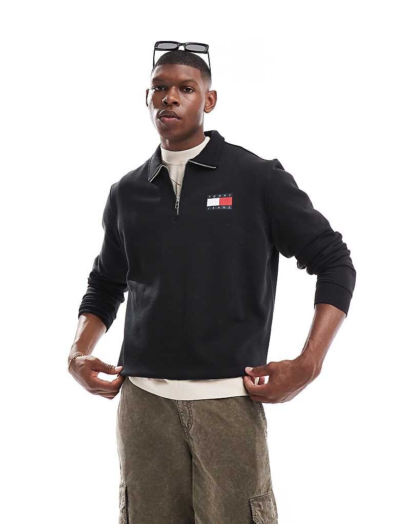 Tommy Jeans – черная толстовка на молнии
Tommy Jeans – черная толстовка на молнии