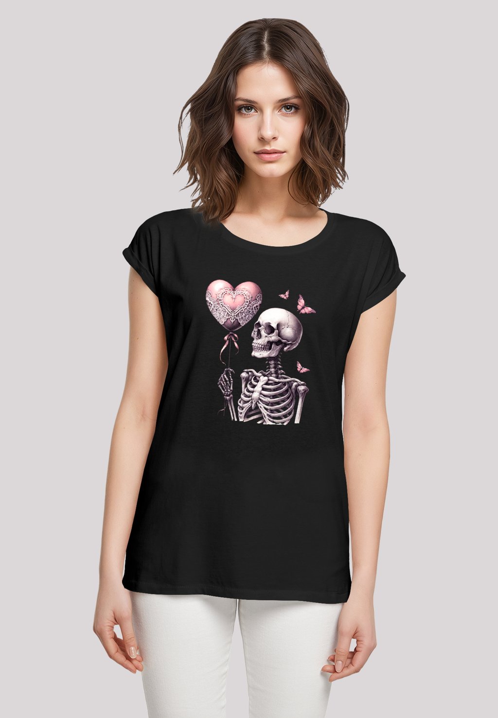 Футболка с принтом SKELETT HÄLT HERZBALLON F4NT4STIC, черный
Футболка с принтом SKELETT HÄLT HERZBALLON F4NT4STIC, черный