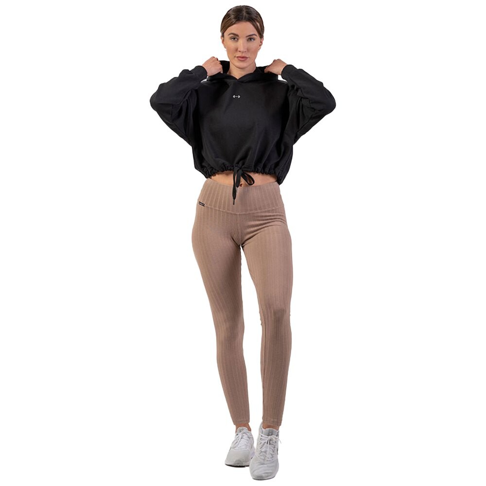 Спортивное худи Nebbia Loose Fit Crop Iconic 421, белый
Спортивное худи Nebbia Loose Fit Crop Iconic 421, белый