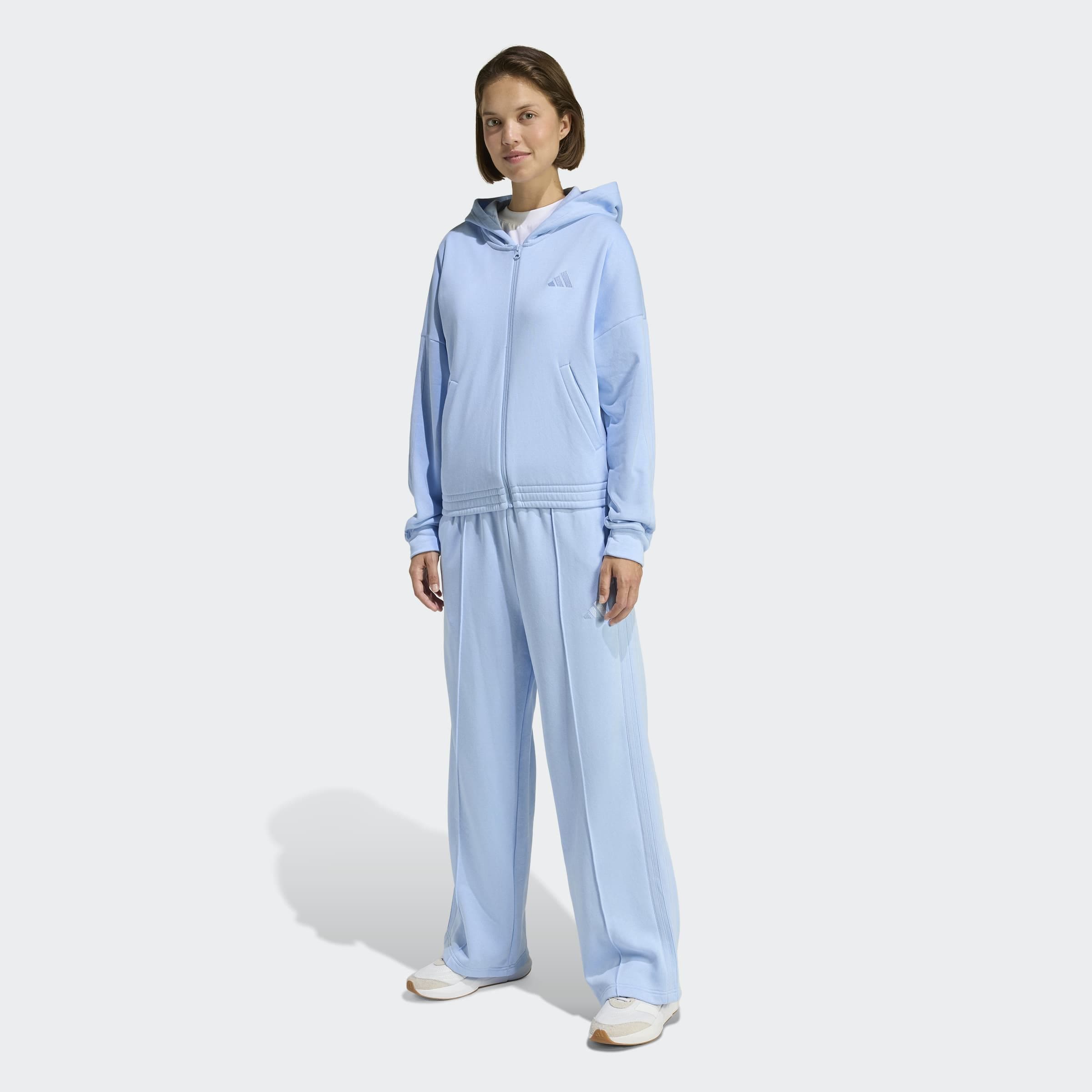 Adidas Sportswear Спортивный костюм 'Energize' в светло-голубом цвете
Adidas Sportswear Спортивный костюм 'Energize' в светло-голубом цвете