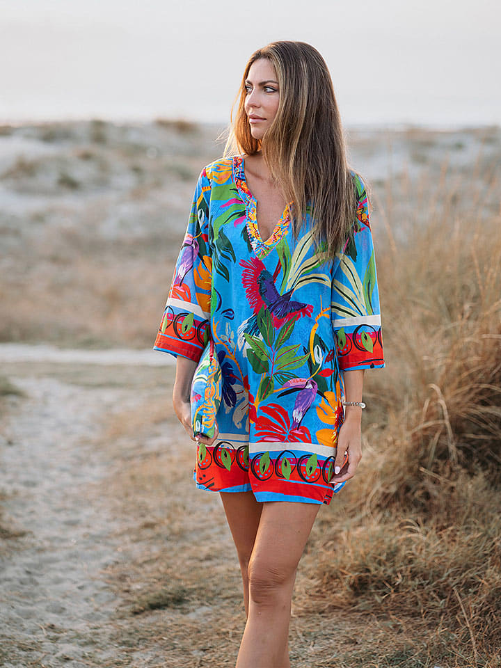 Короткое платье Isla Bonita by SIGRIS
Короткое платье Isla Bonita by SIGRIS