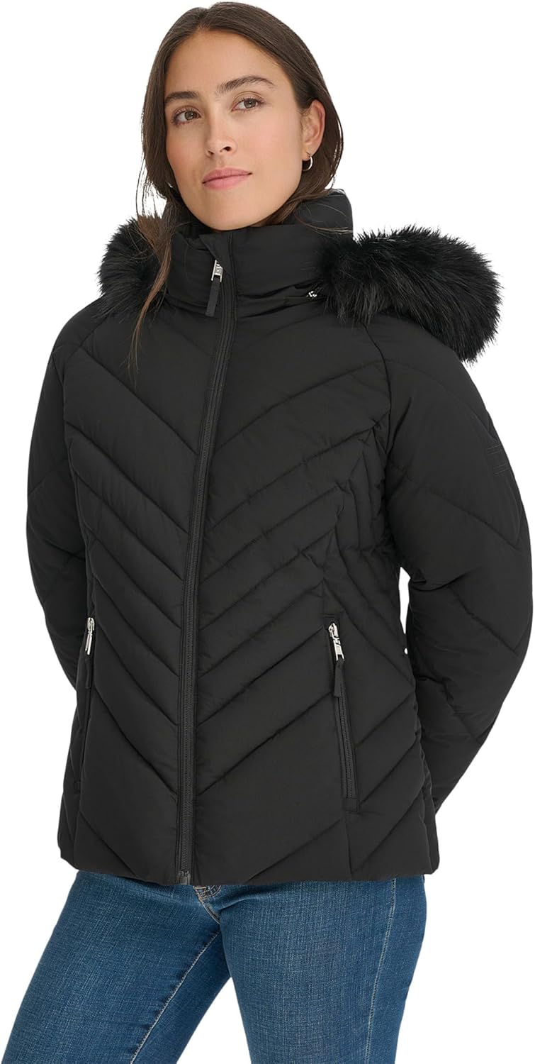 Женская утяжеленная короткая стеганая куртка Tommy Hilfiger Essential, Black Multi
Женская утяжеленная короткая стеганая куртка Tommy Hilfiger Essential, Black Multi