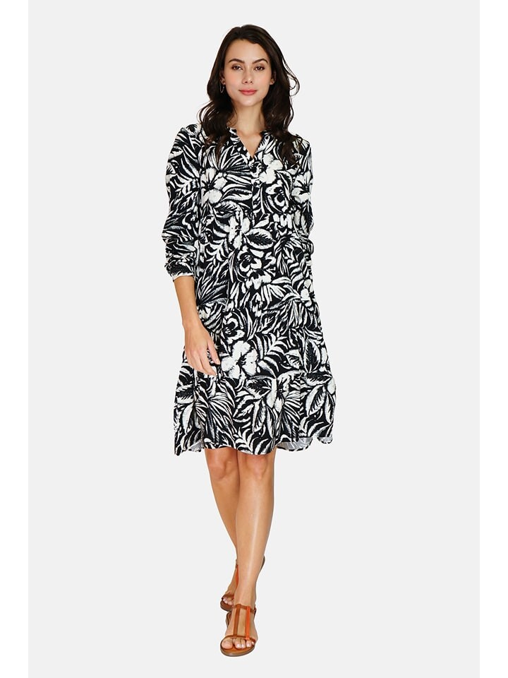 Длинное платье ASSUILI, черный/белый
Длинное платье ASSUILI, черный/белый